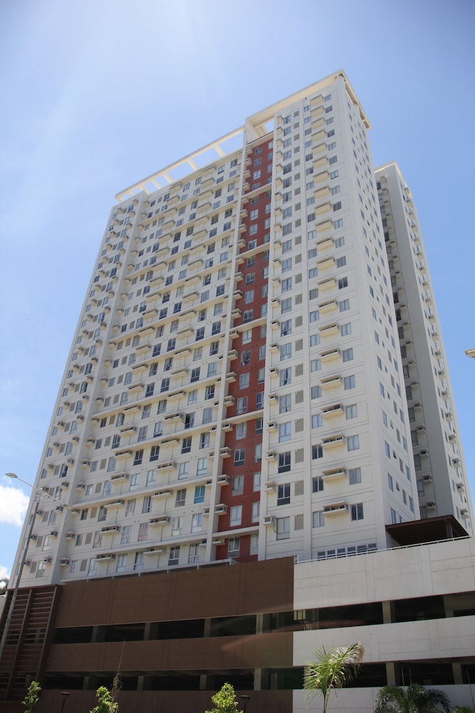 Modern House with Garden